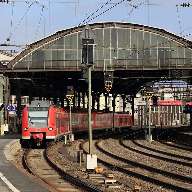 Neuer Glanz und mehr IT Standort Hagen frischt die Linie